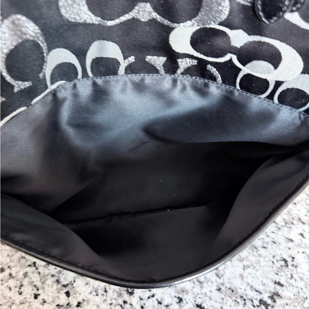 Coach Gallery Optic Signature metallic black & silver canvas tote bag F19675 - Picture 3 of 15